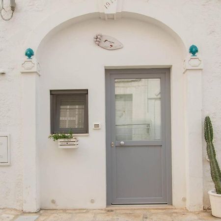 オストゥーニ A Casa Di Rosyヴィラ エクステリア 写真