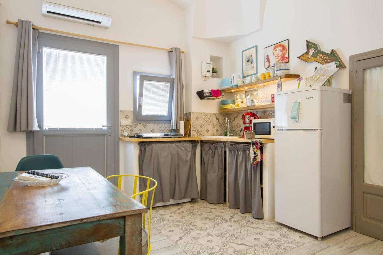 オストゥーニ A Casa Di Rosyヴィラ エクステリア 写真